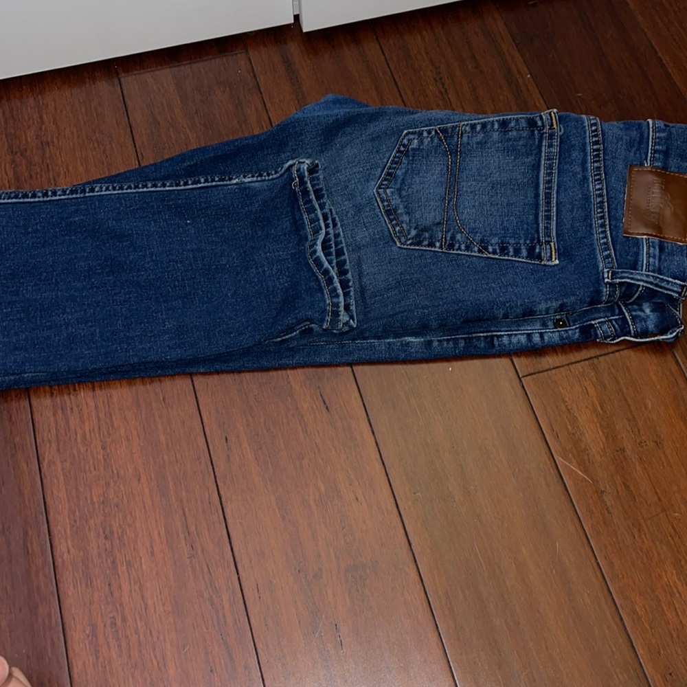 Hollister jeans